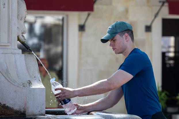 Dubrovnik: Toplinski val na jugu Hrvatske