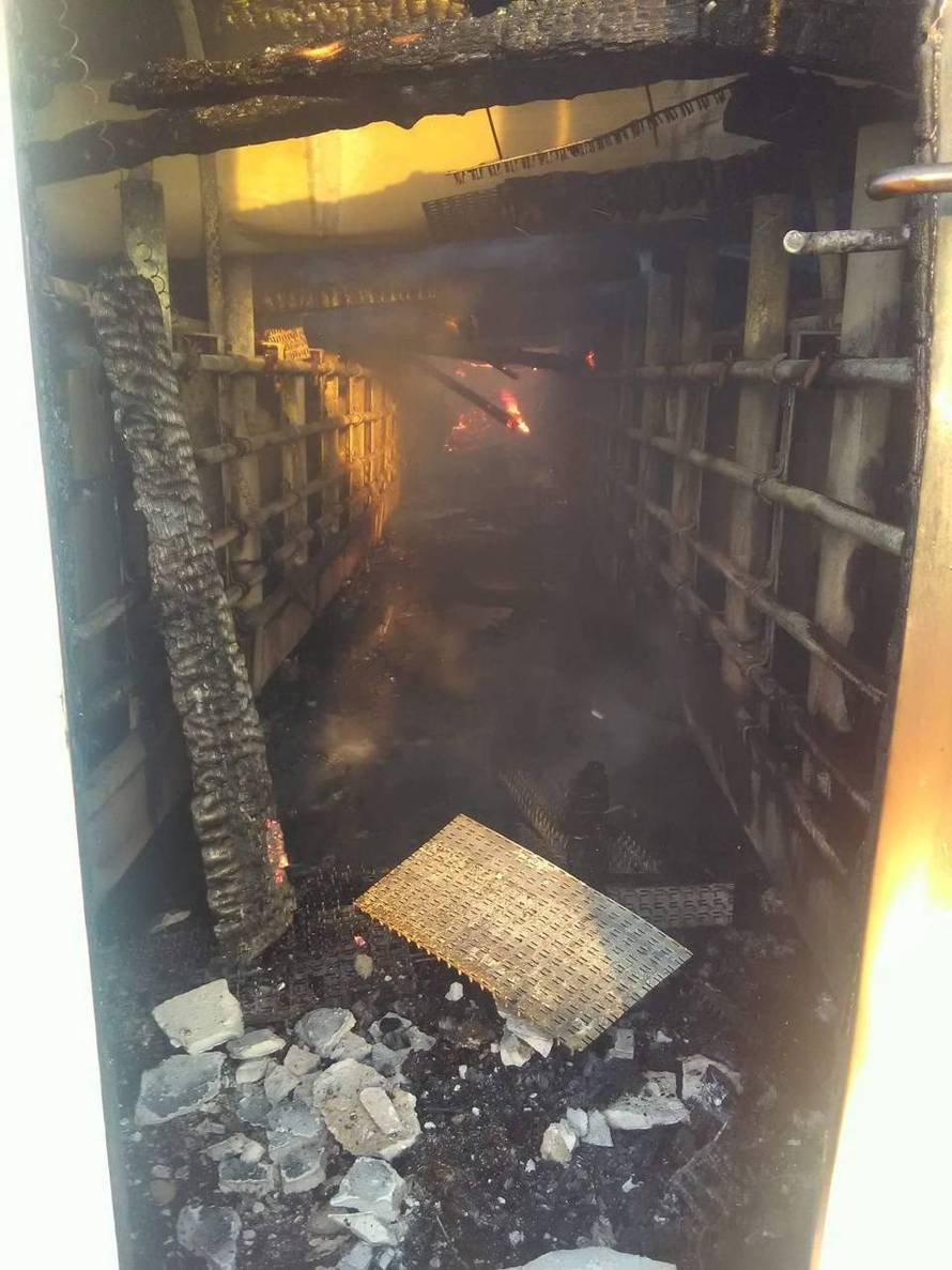 Zaposleni na vrijeme napustili farmu, izgorjelo puno životinja