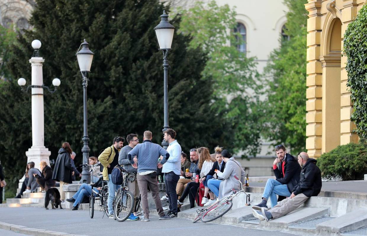 Najgori u EU: U Hrvatskoj 76,9% mladih dalje živi s roditeljima