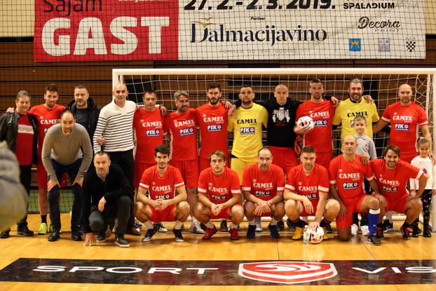 Split: Tennis s pobjedom od 5:0 prvi finalist turnira "4 kafića"  