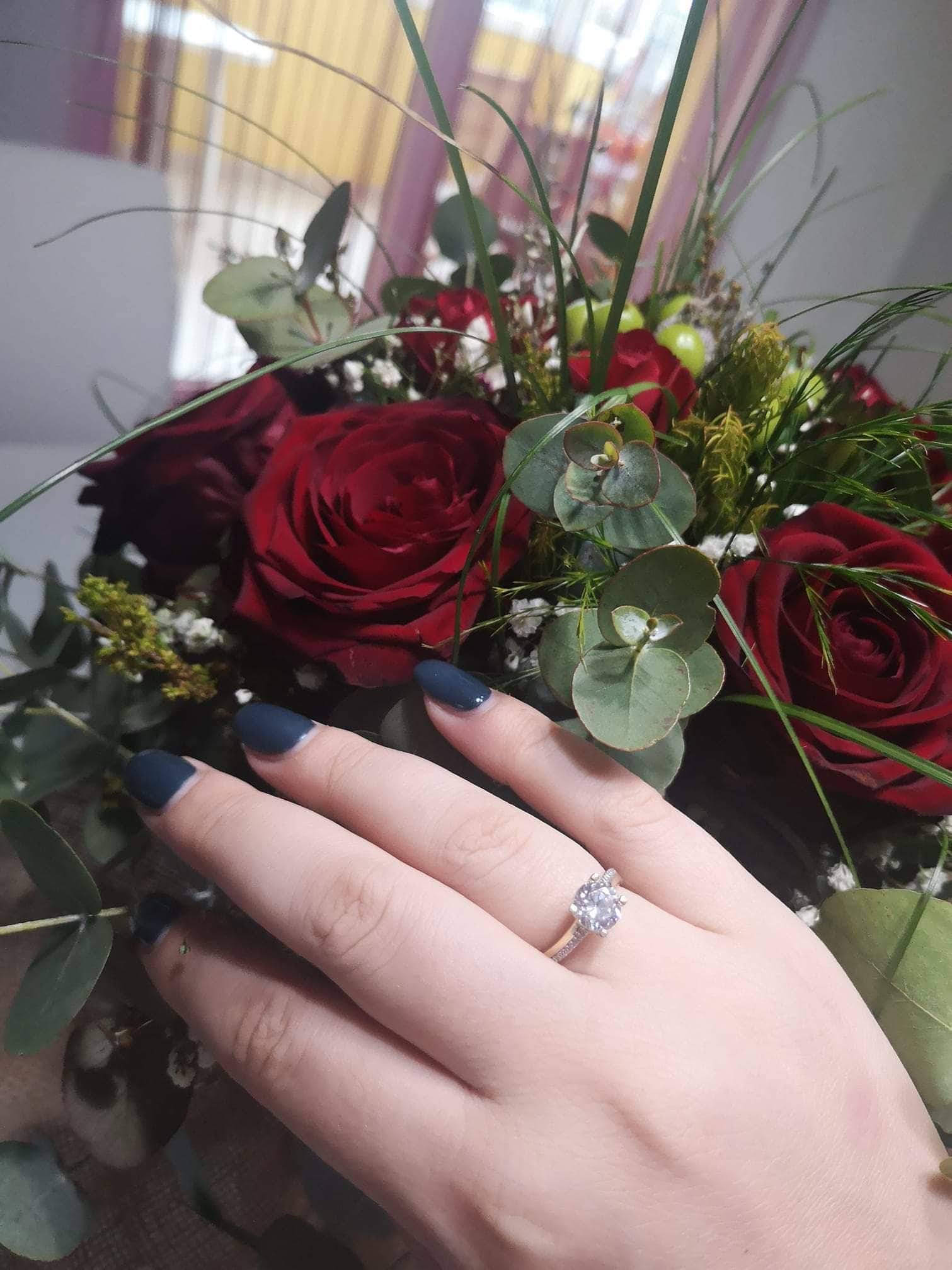 'Pale' su zaruke: Vatroslav je Valentini kupio čak dva prstena