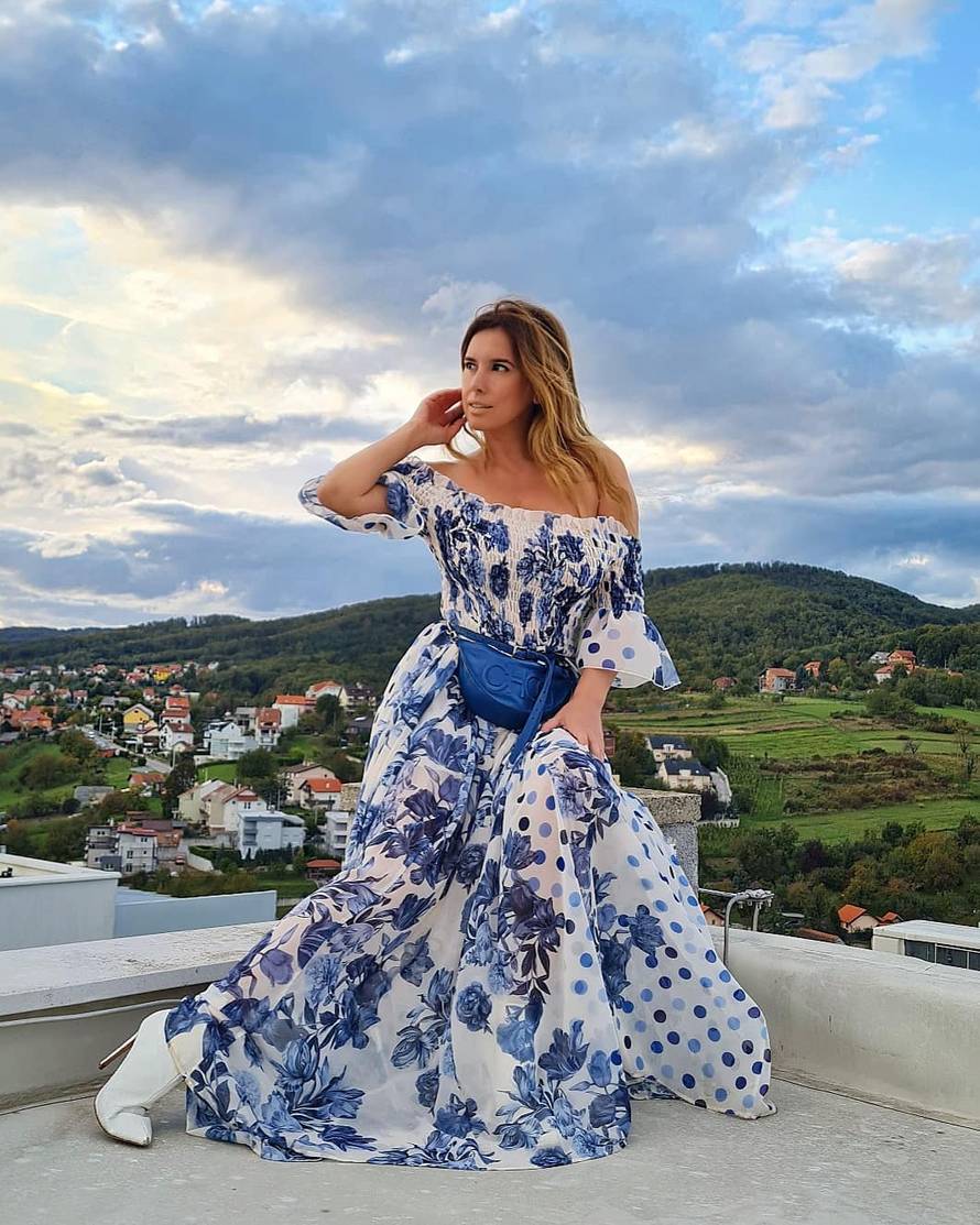 Celzijus je pozirala u 'čednom' izdanju: 'Mama mi je rekla kako je lijepa fotka bez sisa i guzica'