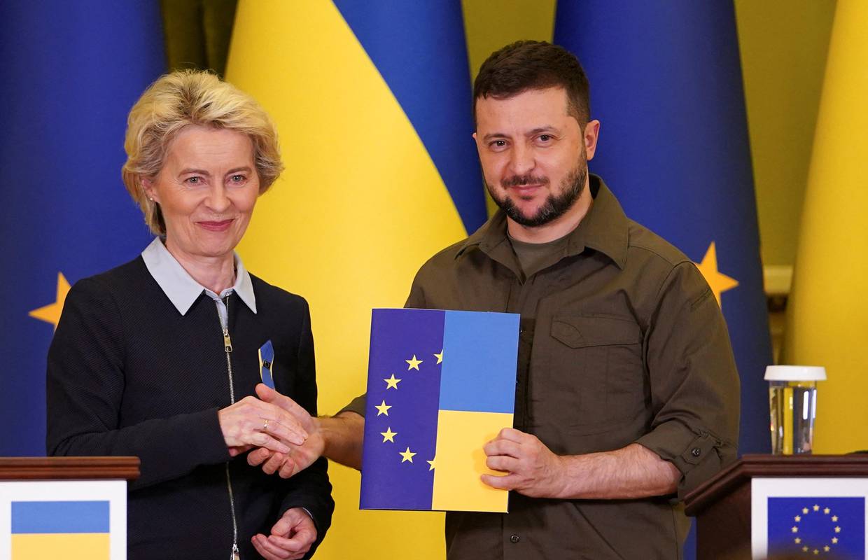 Šefica EK obećala je Zelenskom ubrzanje ulaska Ukrajine u EU: 'Pitanje je tjedana, ne godina'