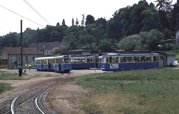 FOTO Zavirite u tvornicu ZET-a i Đuro Đaković gdje su se sklapali naši legendarni plavi tramvaji
