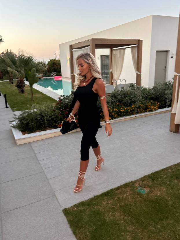 Zvijezda Chelseaja otišla je na romantično Valentinovo dok su suigrači igrali protiv Jakirovića