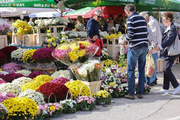 Split: Blagdan Svih svetih i Dušni dan na Lovrincu