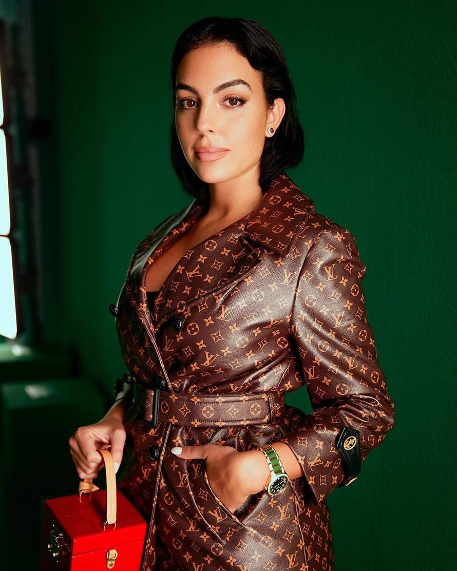 Nosi li ona išta ispod? Georgina blista u baloneru od 38.000 kn