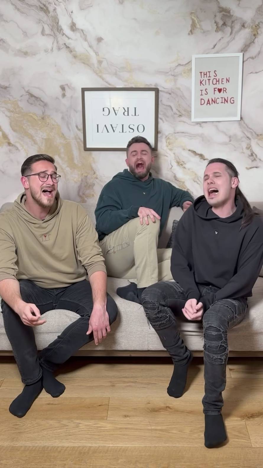 Matija Cvek zapjevao s Dinom Jelusićem i pjevačem iz 'Voicea': 'Mogao bih ovako 200 sati...'