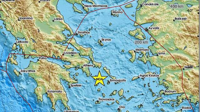 Grčku pogodio potres: 'Kao da su bila 2 potresa, sve se treslo'