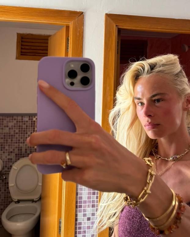 FOTO Slavni nogometaš ostavio suprugu zbog čudnih sklonosti