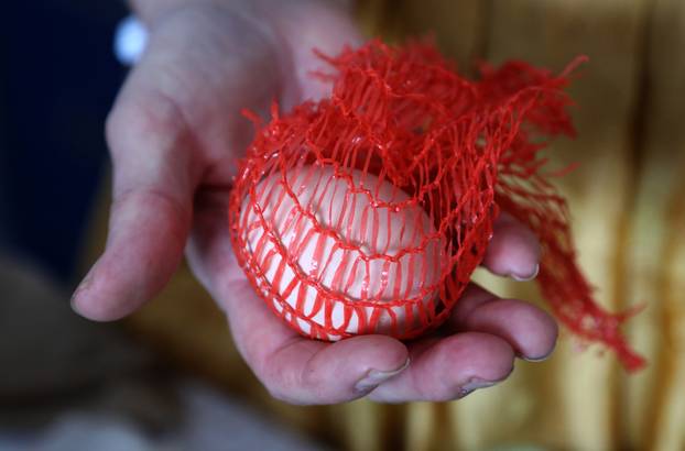 Bojanje Uskršnjih jaja na način kako su to radili naši stari