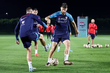 KATAR 2022 - Hrvatska nogometna reprezentacija odradila trening