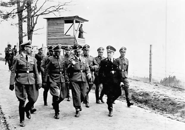 Himmler And other SS officials are visiting the infamous  Mauthausen concentration camp in 1941 Heinrich Luitpold Himmler 7 October 1900 Ã¢â¬â 23 May 1945)