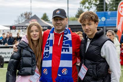 FOTO Nema predaje: Smrtno bolesni Koch u Dinamovu šalu imao je oproštajnu utakmicu