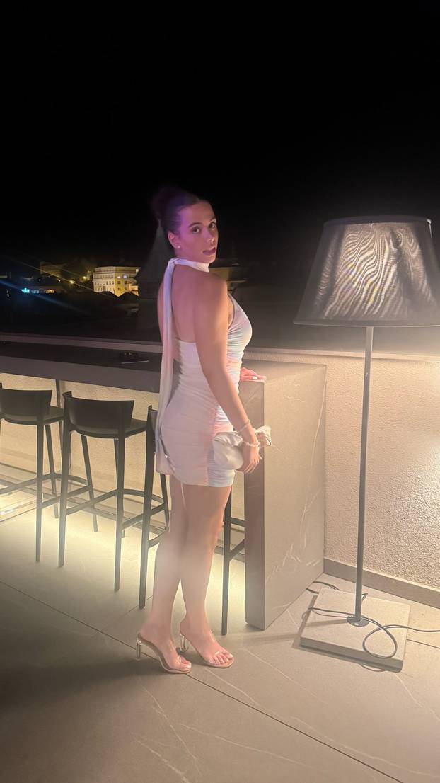 FOTO Novo lice na Maksimiru: Dvostruku krunu 'modrih' slavi nekadašnja misica i odbojkašica