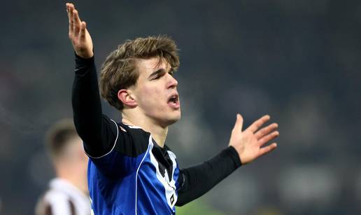 Vu&scaron;kovi&cacute; nastavlja dominaciju! Po tre&cacute;i put progla&scaron;en najboljim igra&ccaron;em mjeseca u Bundesligi