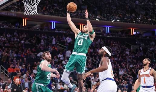 Boston Celticsi promarširali Madison Square Gardenom! Nadigrali su New York Knickse