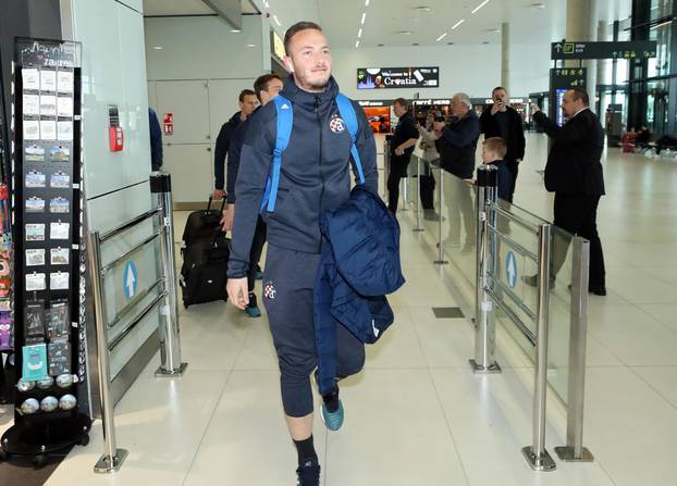 Nogometaši Dinama vratili se u Zagreb nakon oproštaja od Europske lige