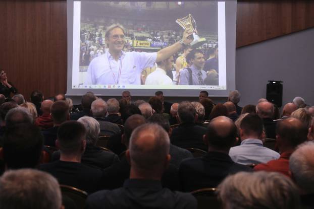 Split: Promocija monografije "Petar Skansi - vizionar staroga kova" autora Tomislava Gabelića