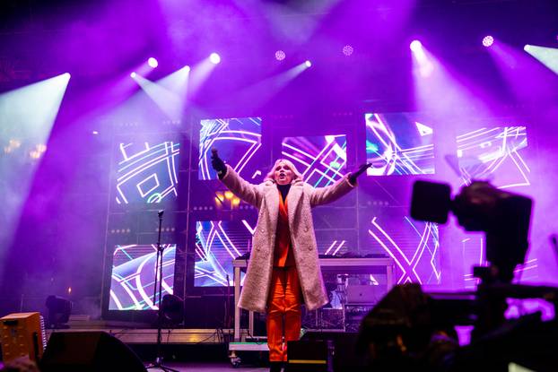 Tajči zapjevala za ulazak u novu godinu na Trgu Bana Jelačića