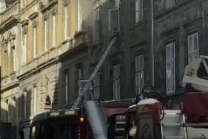 Po&zcaron;ar u Zagrebu