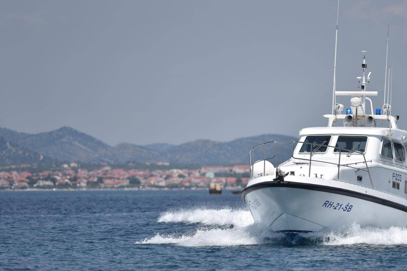 Å ibenik: Ophodnja pomorske policije u Å¡ibenskom akvatoriju