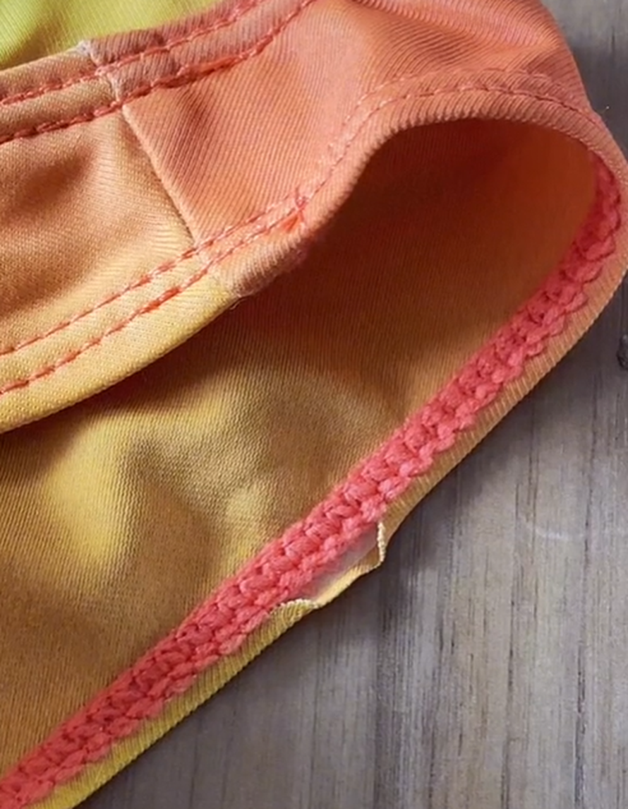 Kylie razočarala kupce: '500 kn za ovo?! Kupaći su tanki poput papira, kvaliteta im je užasna!'