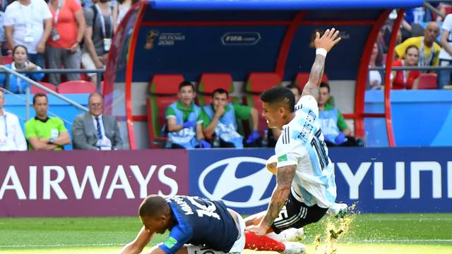 World Cup - Round of 16 - France vs Argentina