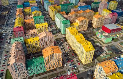 Šarene zgrade u Kijevu pravo su arhitektonsko umjetničko djelo