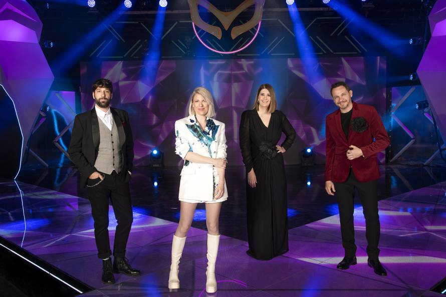 Stiže nam novi zabavni show 'Masked Singer': Vodi ga Blaće, a ispod maske može biti bilo tko