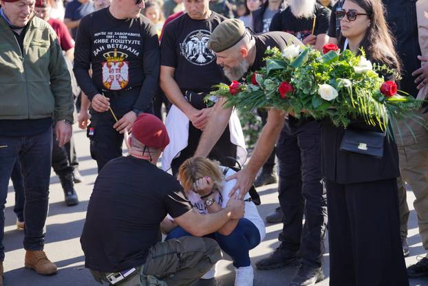 Novi Sad utihnuo na 16 minuta za sve poginule u nesreći u padu nadstrešnice