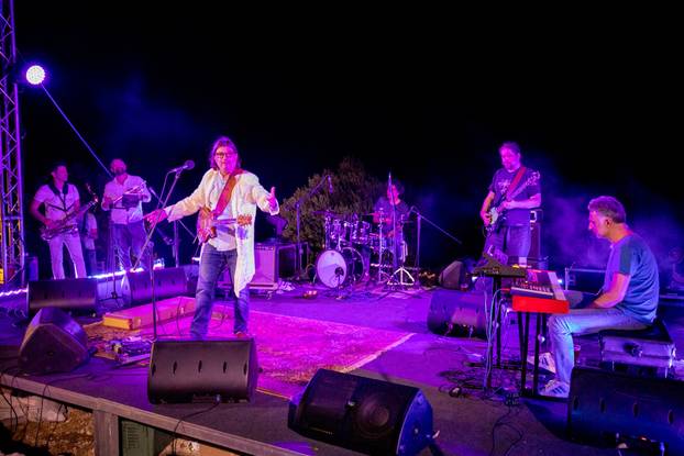 Dubrovnik: Rambo Amadeus nastupio u Parku Orsula