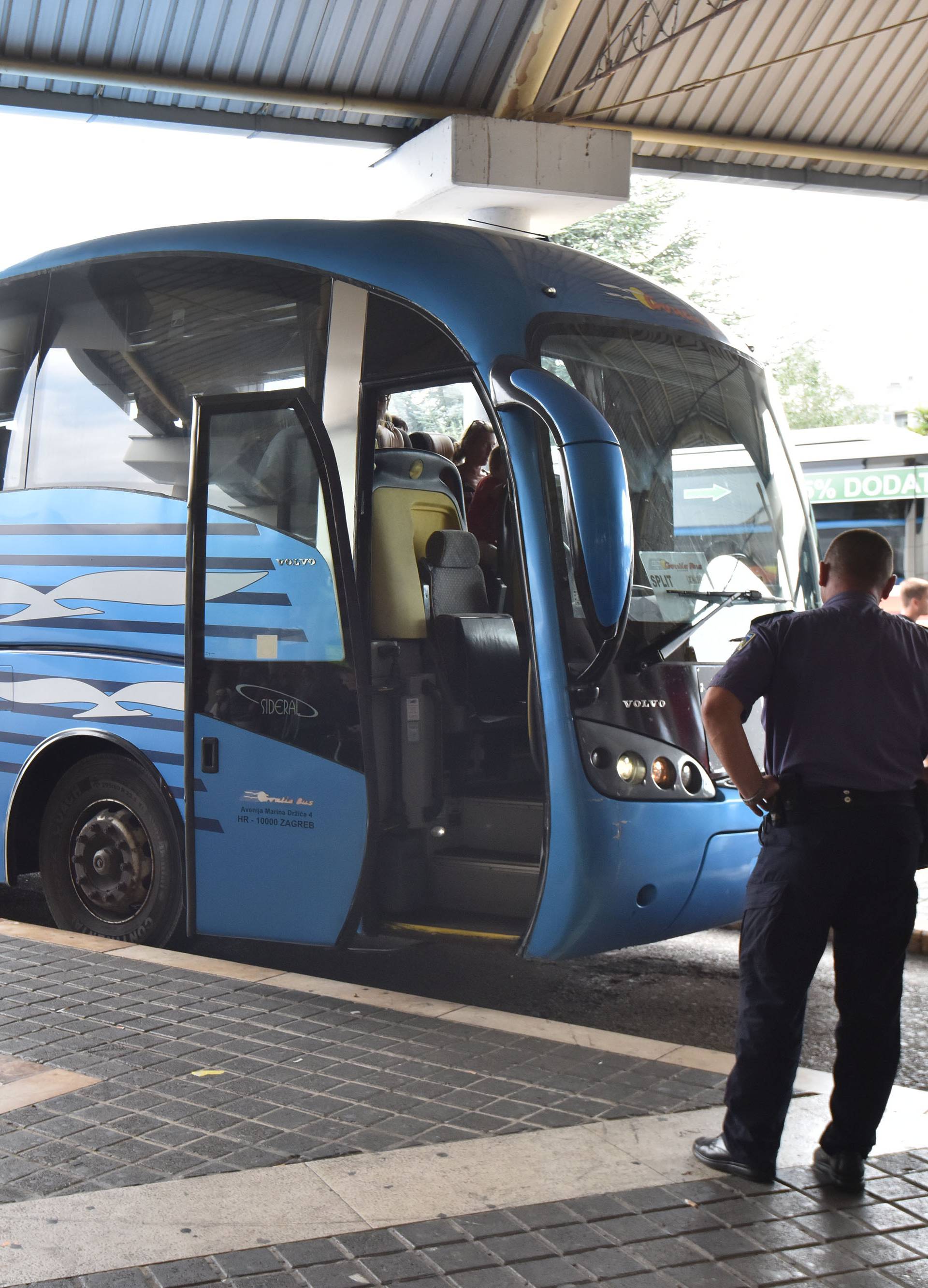 Bus se 'zagubio' na putu do Zagreba, putovali 9 i pol sati