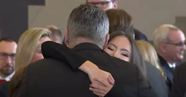 FOTO Milanović nakon prisege pozirao s obitelji, fotkao se sa ženom, sinovima i nećakinjom