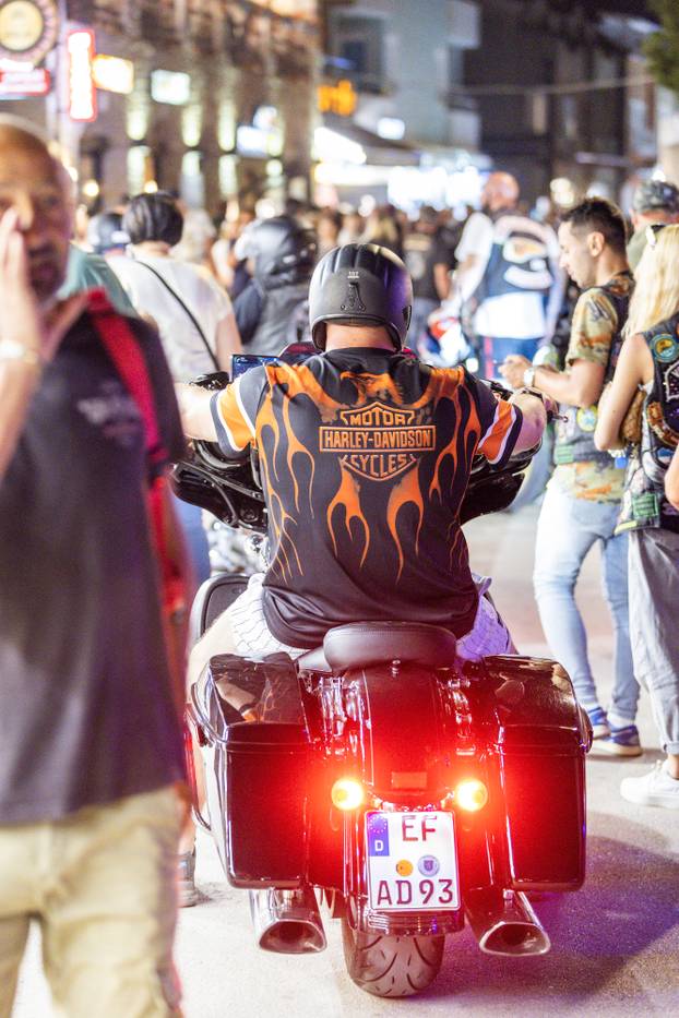 Medulin: Prvi dan H.O.G. Rallyja, susreta zaljubljenika u Harley Davidson iz svih zemalja