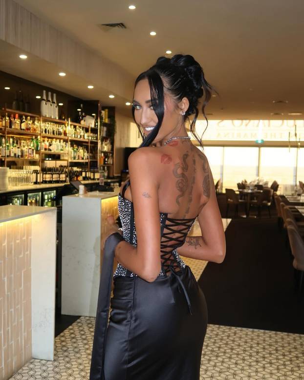 FOTO Ima top tijelo i tajnim poslom zarađuje bogatstvo: 'Ne tražite me novac, nađite posao'