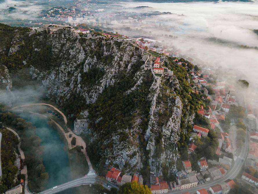Tvrđava iz koje se vidi tisuću godina hrvatske povijesti