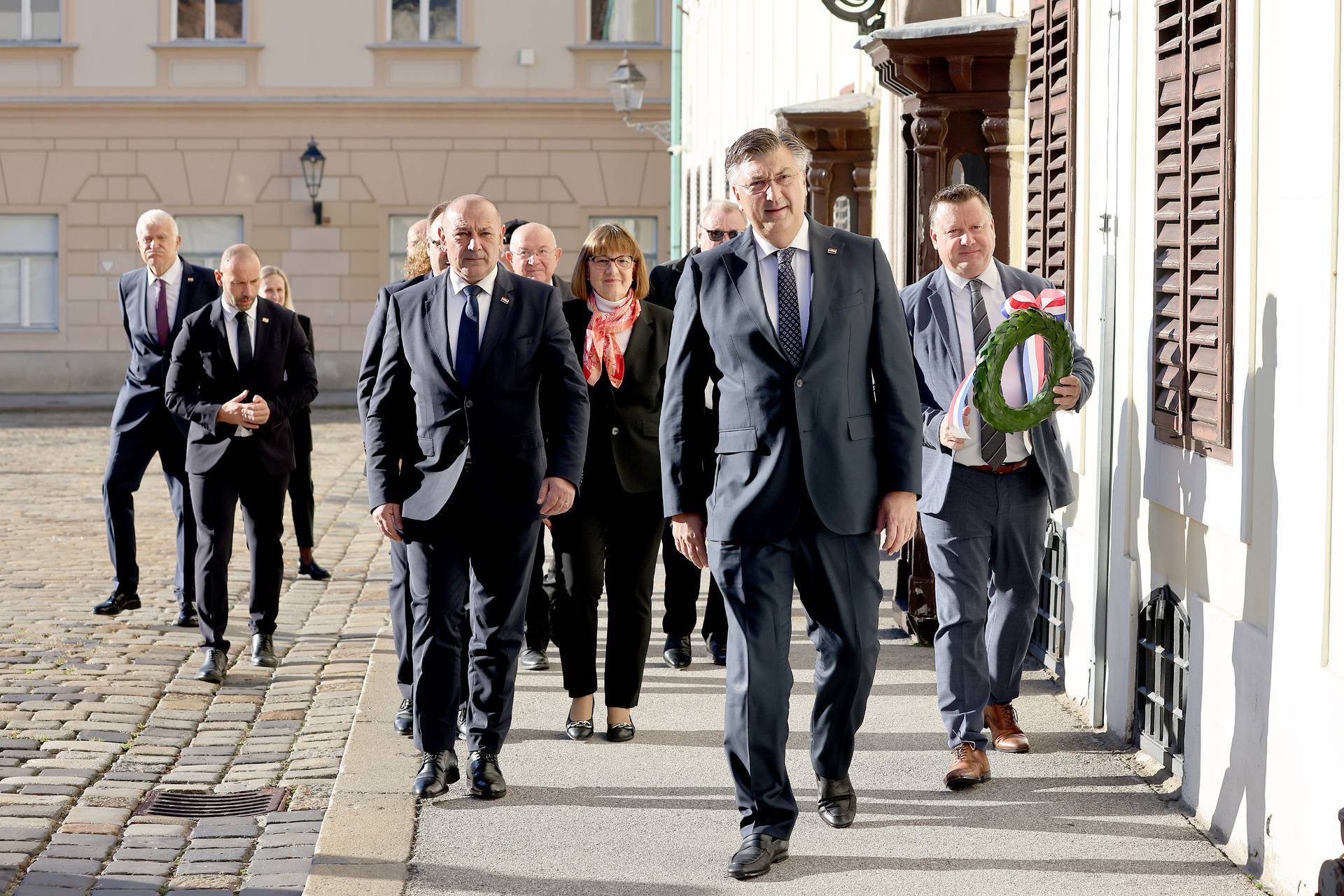 Zagreb: 33. obljetnica raketiranja Banskih dvora