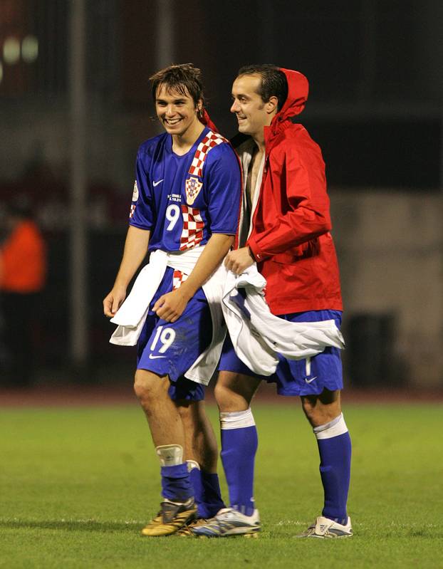 ARHIVA - 2006. Zagreb: Vatreni i "maksimirska krtica" srušili su Englesku 