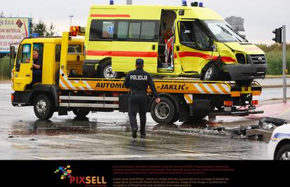 Velika Gorica: Sudarili se kola Hitne i auto, dvoje ozlijeđeno