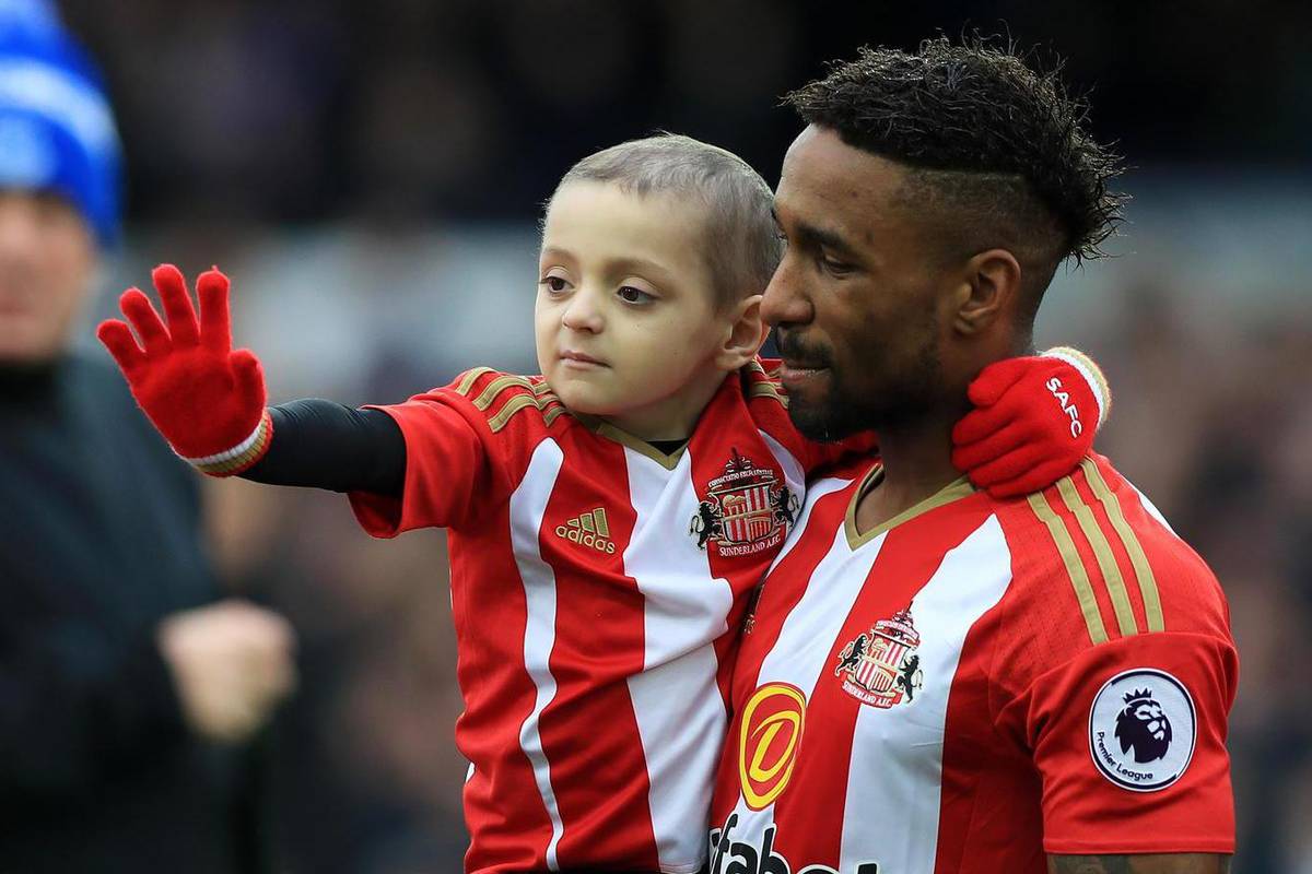 Defoe nakon 22 godine odlazi u mirovinu: Mali Bradley obilježio mu je život i bio je njegov junak