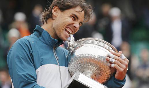 Rafael Nadal osmi put osvojio Pariz! Šokantni ispad huligana