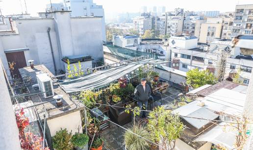 Gospodin Zoran zelenilom na vrhu zgrade opire  se  betonu - na ponos cijelom kvartu