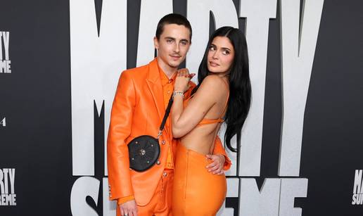 Kylie Jenner i njen dečko obukli narančasto: Evo što znači kada se par nosi istu boju