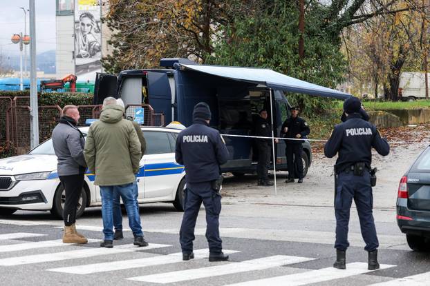 Zagreb: Započeo je očevid nebodera Vjesnik