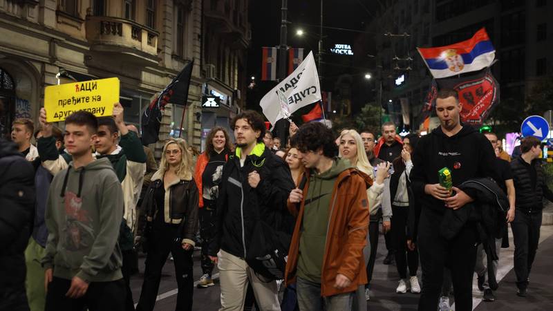 Incident u Vojvodini! Zapalili bus prijevoznika koji podržava studente: 'Nisu me uplašili'