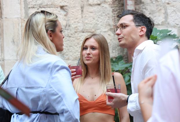 Split: Ton&ccaron;i Hulji&cacute; u suradnji s Maraskom predstavio vlastitu liniju rakija i likera Madre Badessa