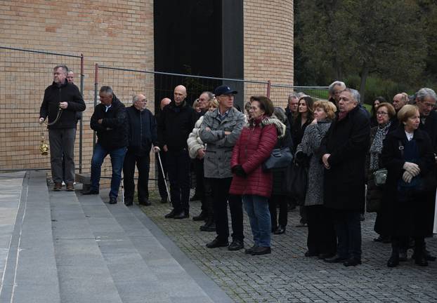Zagreb: Posljednji ispraćaj Ivana Zvonimira Čička na Krematoriju