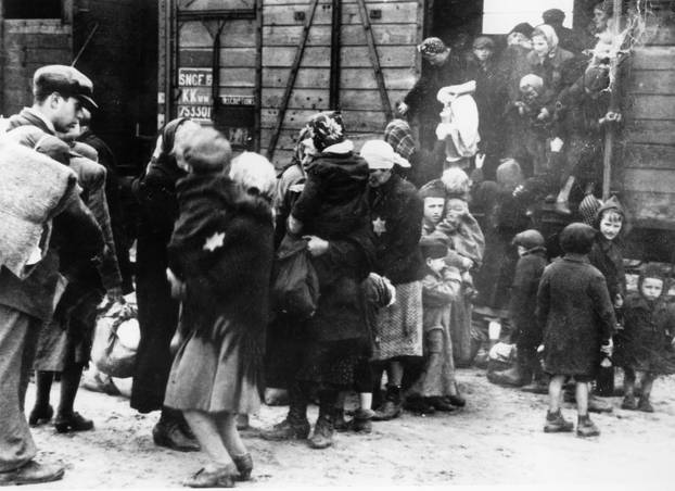 Auschwitz / Ankunft ungarischer Juden, 1944