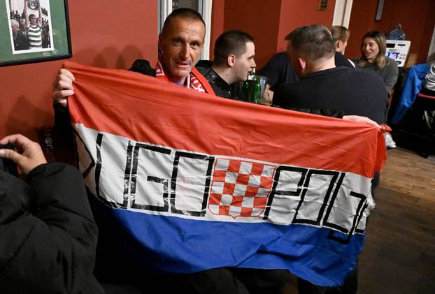 Hrvatski navijači u Pragu dan prije utakmice